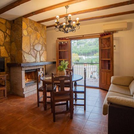 Apartamentos Los Olivos Alcala del Jucar Eksteriør billede